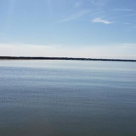 Tesla'S Lake Escape Onalaska Exterior photo