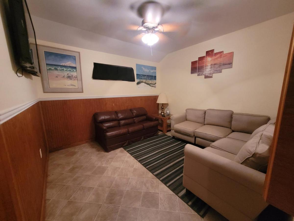 Tesla'S Lake Escape Onalaska Exterior photo